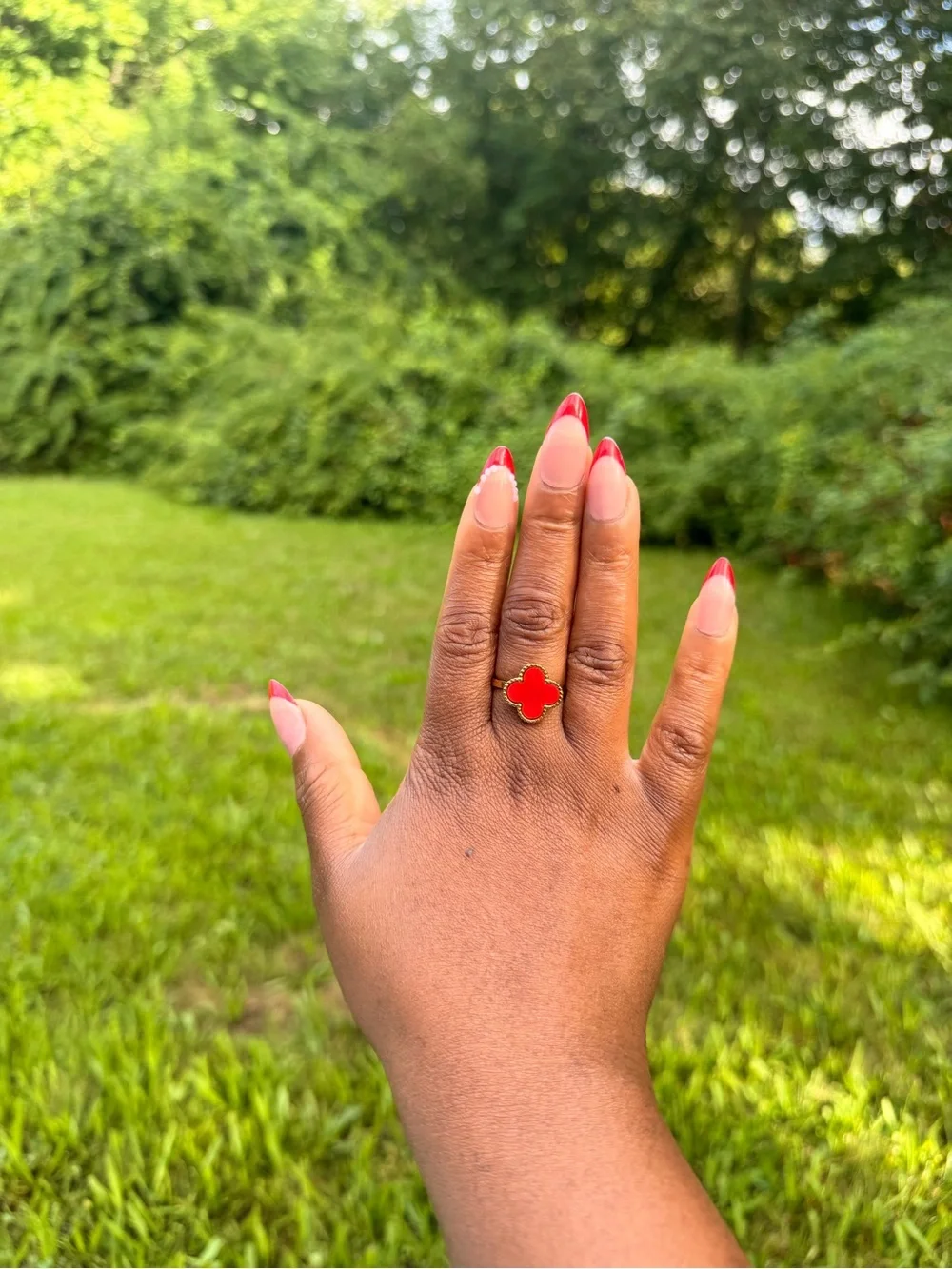 Red Clover-Shaped Gold Ring - Women's Fashion Jewelry
